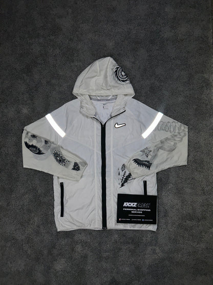Nike Windrunner Jacket Tokyo Cream White Dragon